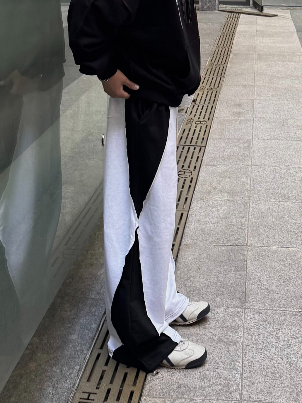 Blocking casual pants