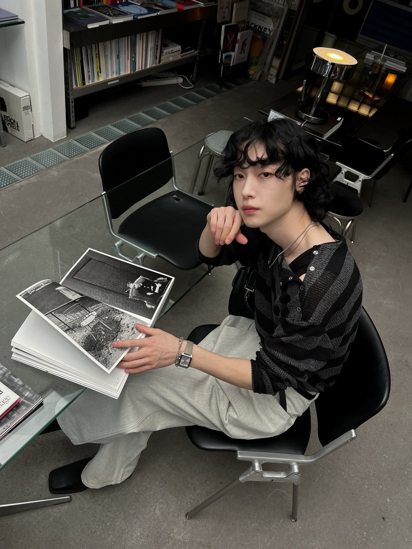 Shoulder snap stripe see-through T