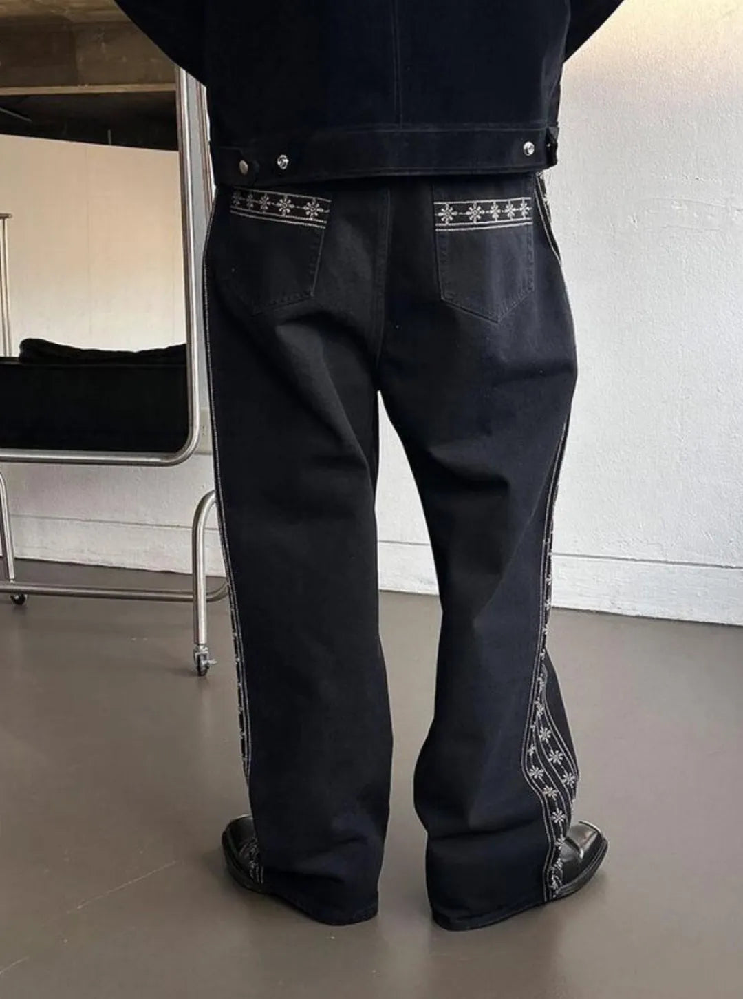 Handmade flower denim Pant