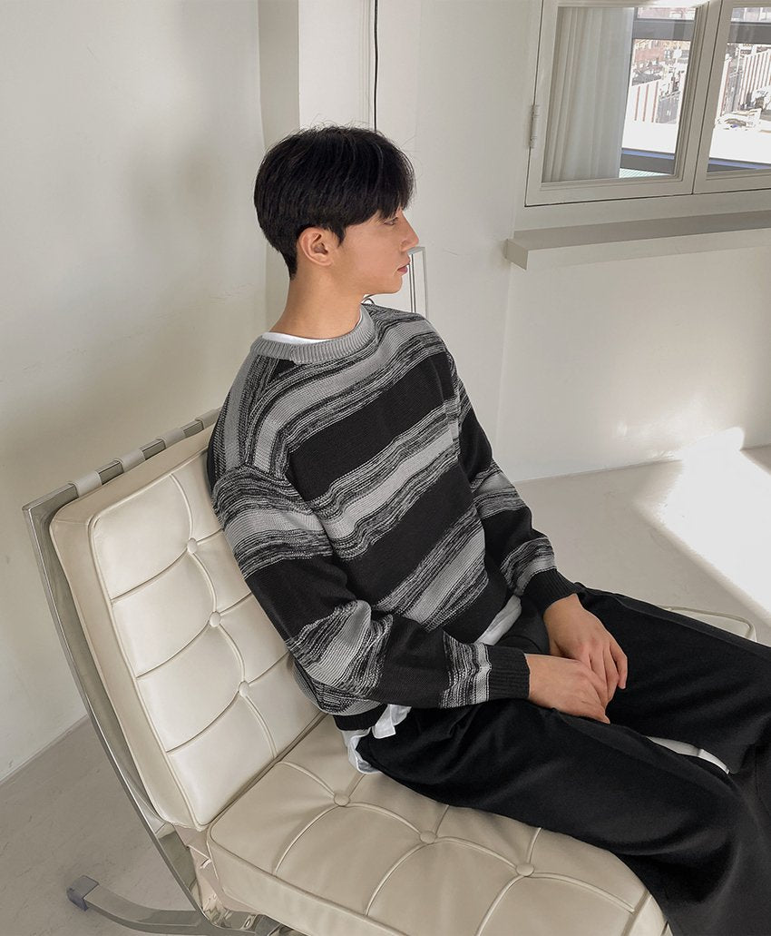 Gradation Line Slit Knit